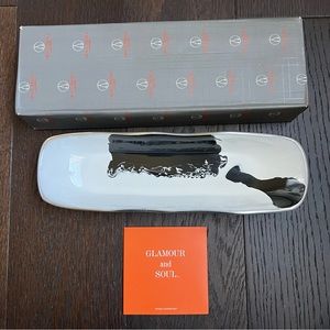 Bianco Nero Tray by Nima Oberoi Lunares